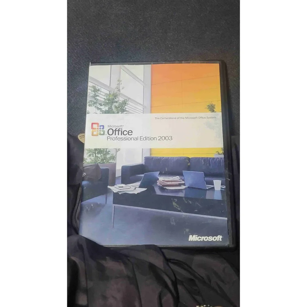Microsoft Office Professional Edition 2003 Software CD/guide book